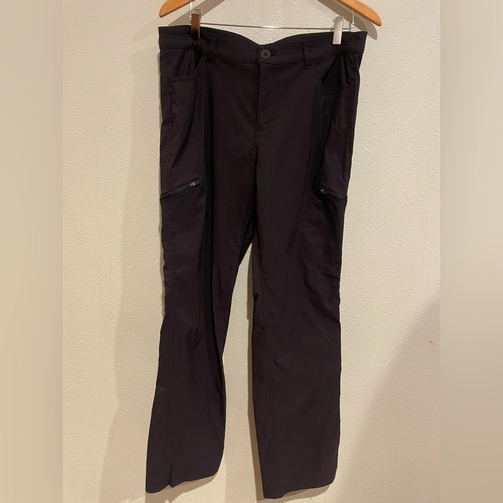 Women’s Black Eddie Bauer Outdoor pants